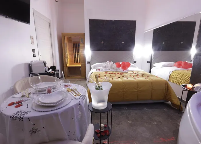 לינה וארוחת בוקר Grecale & רנדה